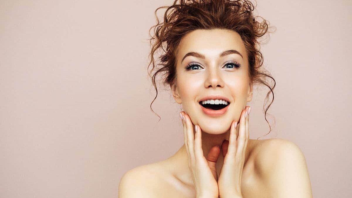 9 Ways To Maintain Healthy, Youthful Skin