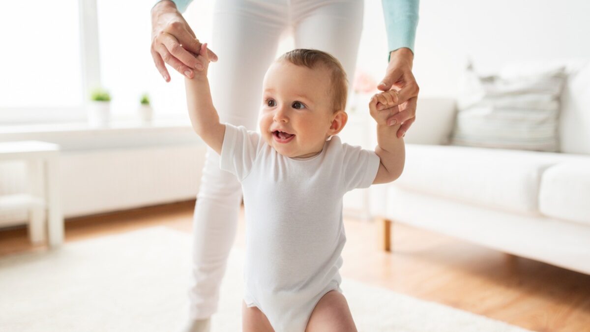 8 Ways To Support the Development of Your Baby’s Motor Skills