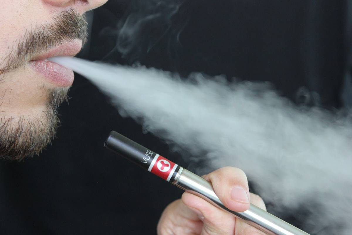 Traditional smoking is less harmful than vaping